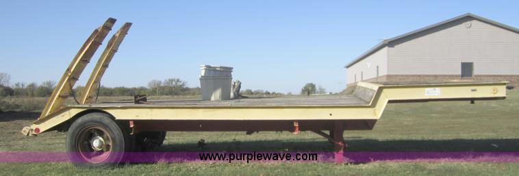 image for item C5115 1974 24' flatbed semi trailer