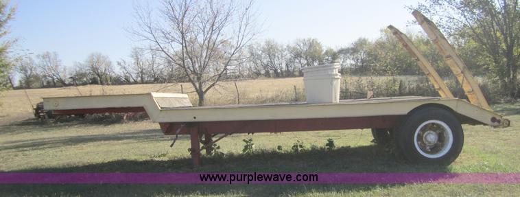 image for item C5115 1974 24' flatbed semi trailer