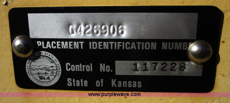 image for item C5115 1974 24' flatbed semi trailer