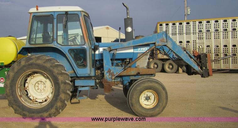 image for item C5247 1984 Ford 7710 tractor