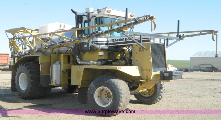 image for item D8613 1991 Ag-Chem TerraGator 1664T self propelled sprayer