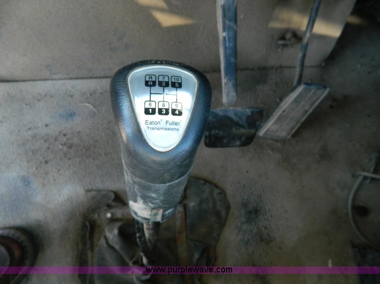 image for item D8613 1991 Ag-Chem TerraGator 1664T self propelled sprayer