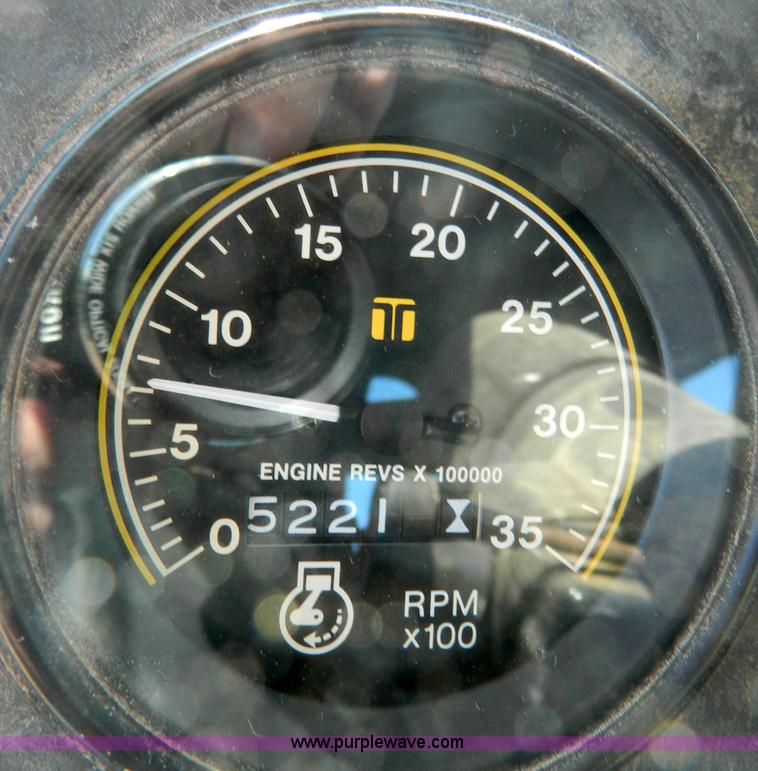 image for item D8613 1991 Ag-Chem TerraGator 1664T self propelled sprayer