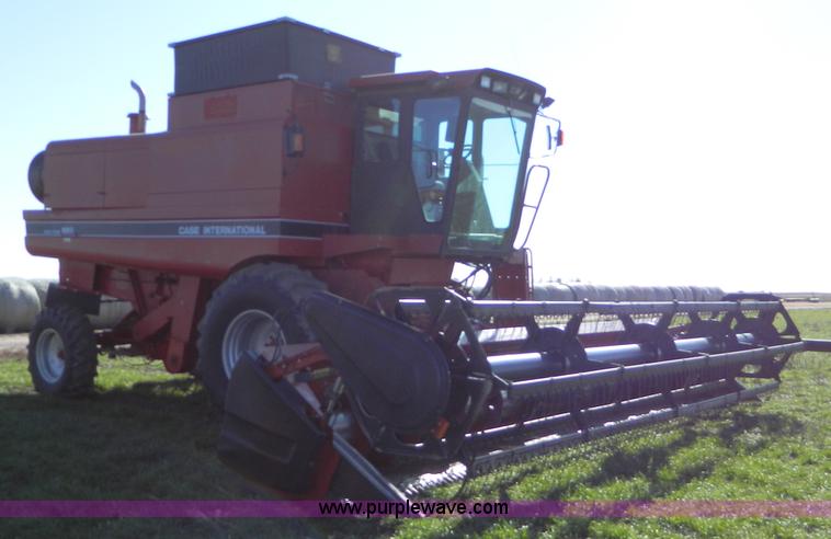 image for item D8618 1990 Case IH 1660 Axial Flow combine