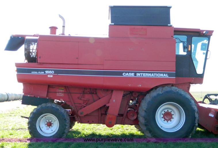 image for item D8618 1990 Case IH 1660 Axial Flow combine
