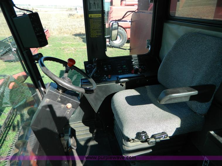 image for item D8618 1990 Case IH 1660 Axial Flow combine