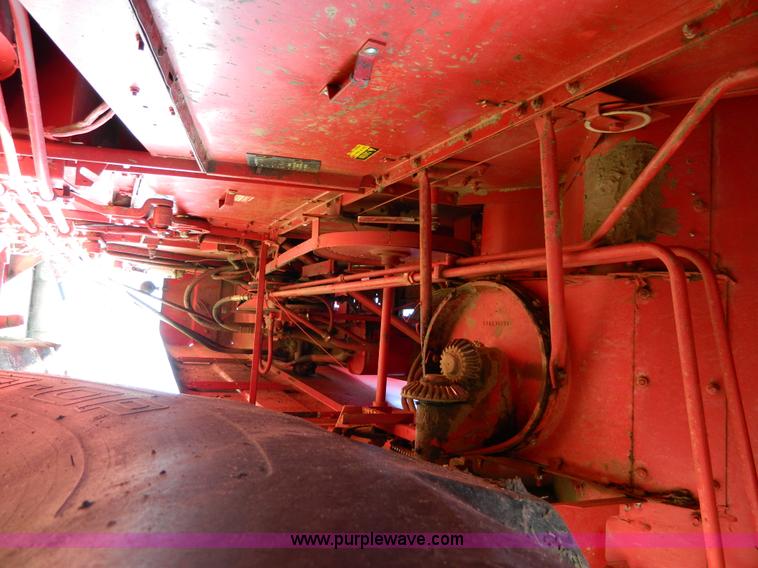 image for item D8618 1990 Case IH 1660 Axial Flow combine