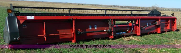 image for item D8619 Case IH 1020 30' flex head