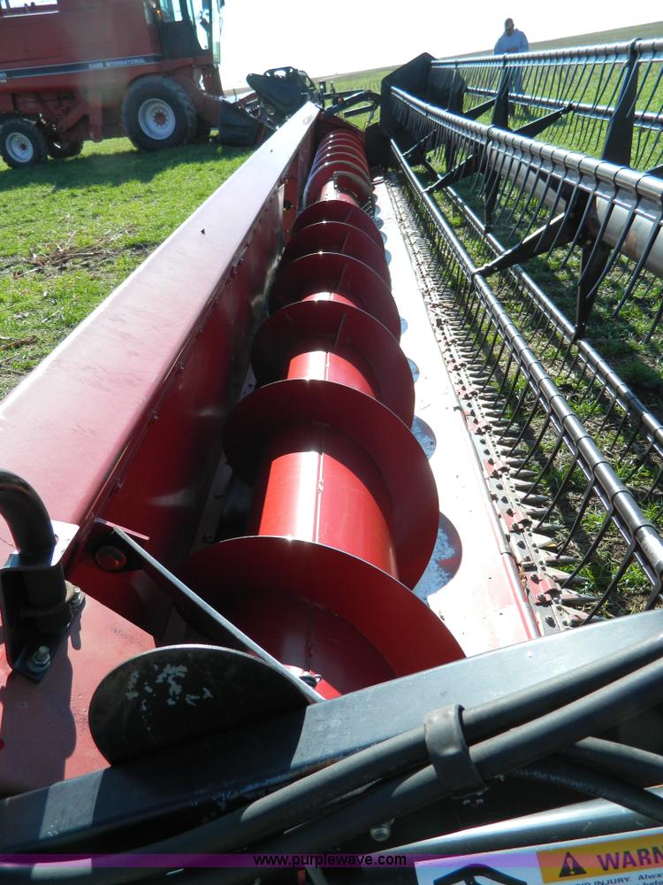 image for item D8619 Case IH 1020 30' flex head
