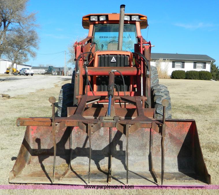 image for item D8627 1984 Allis Chalmers 8070 MFWD tractor