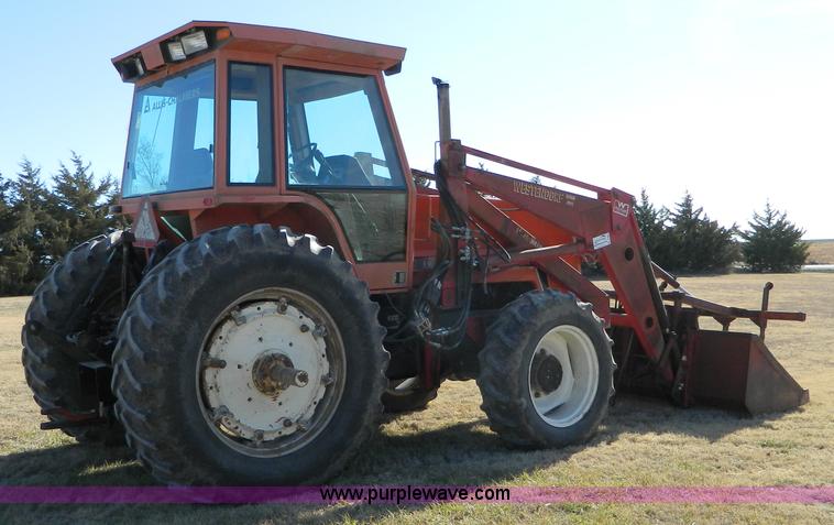 image for item D8627 1984 Allis Chalmers 8070 MFWD tractor