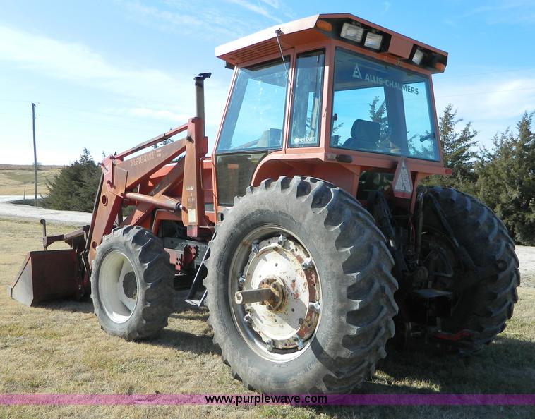 image for item D8627 1984 Allis Chalmers 8070 MFWD tractor