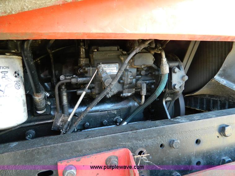 image for item D8627 1984 Allis Chalmers 8070 MFWD tractor