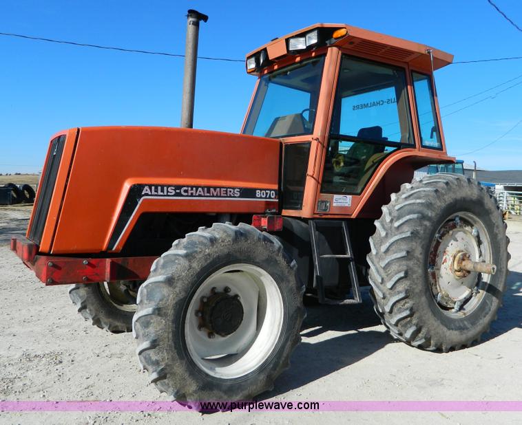 image for item D8627 1984 Allis Chalmers 8070 MFWD tractor