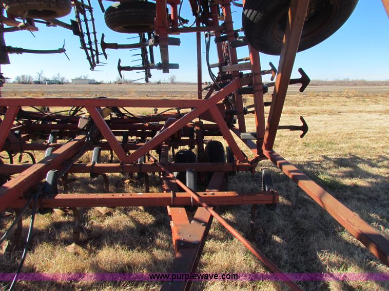 image for item D9205 Hiniker 42' field cultivator