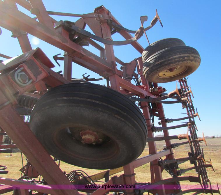 image for item D9205 Hiniker 42' field cultivator