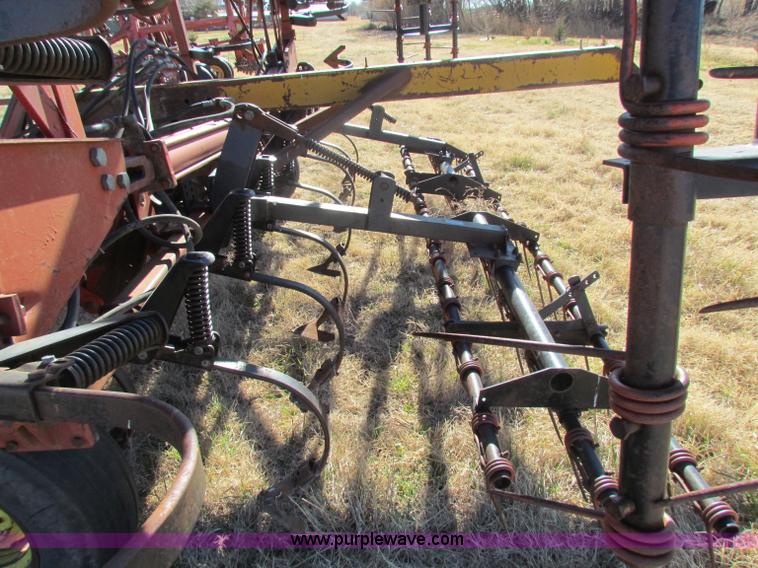 image for item D9205 Hiniker 42' field cultivator