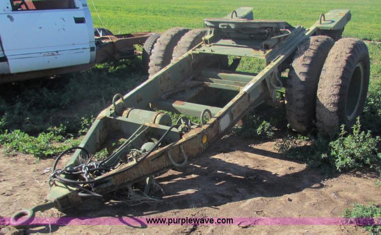 image for item D9217 Semi trailer dolly