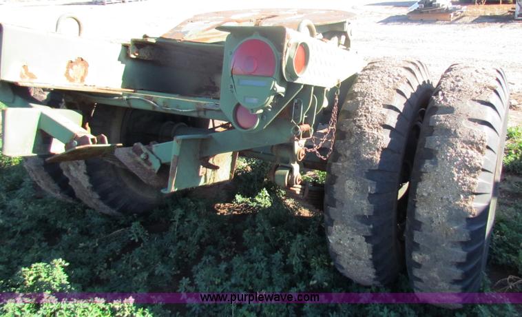 image for item D9217 Semi trailer dolly