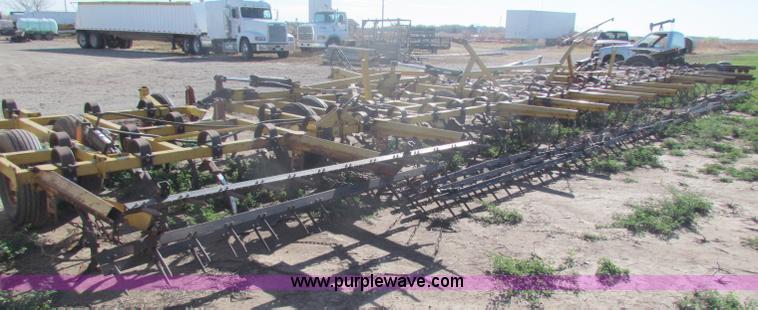 image for item D9219 Kent 52' field cultivator