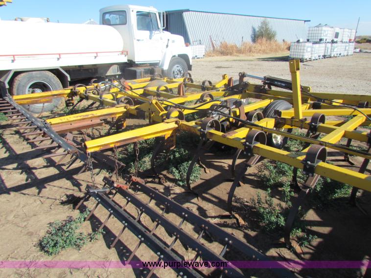 image for item D9219 Kent 52' field cultivator