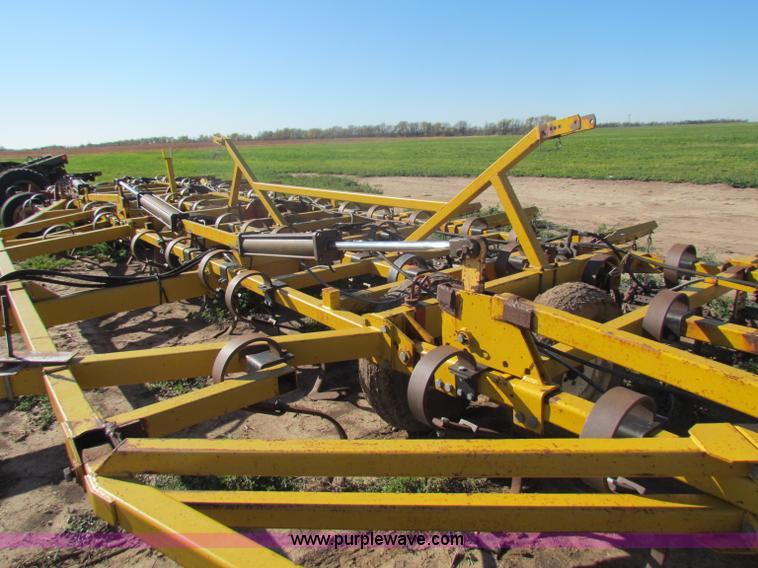 image for item D9219 Kent 52' field cultivator