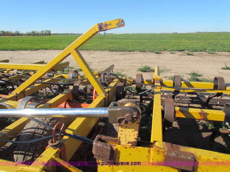 image for item D9219 Kent 52' field cultivator