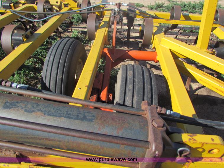 image for item D9219 Kent 52' field cultivator