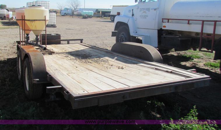 image for item D9220 2004 TEX 16' car trailer