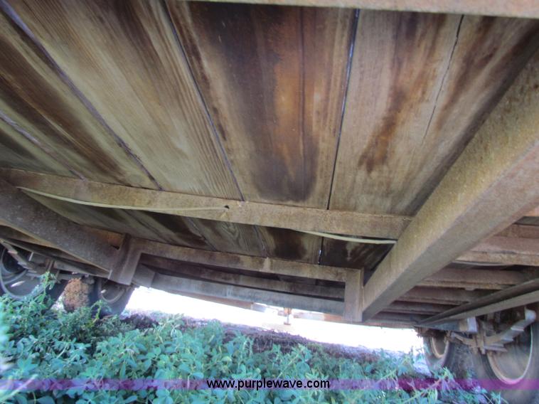 image for item D9220 2004 TEX 16' car trailer