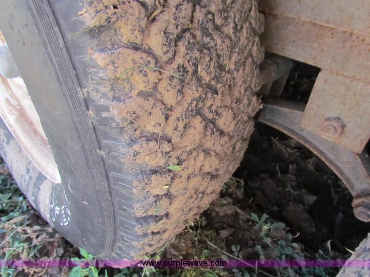 image for item D9220 2004 TEX 16' car trailer