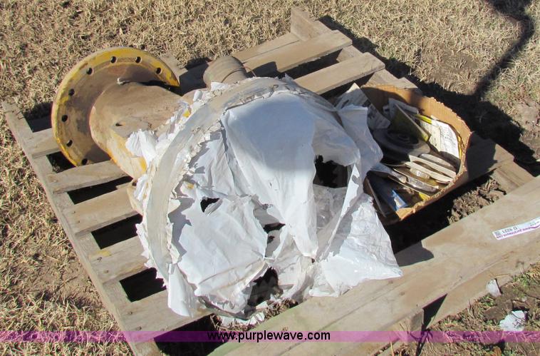 image for item D9221 TerraGator 1603 rebuilt final drive