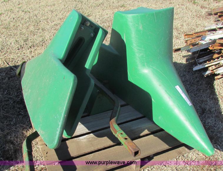image for item D9222 John Deere flex head snouts