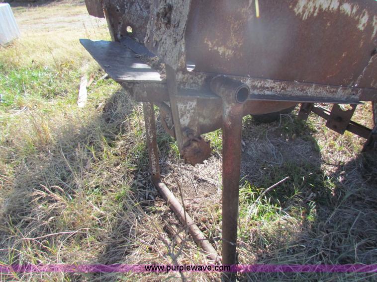 image for item D9232 Cattle loading chute