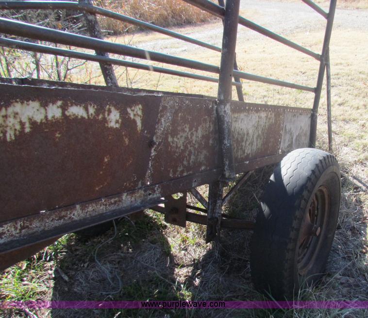 image for item D9232 Cattle loading chute
