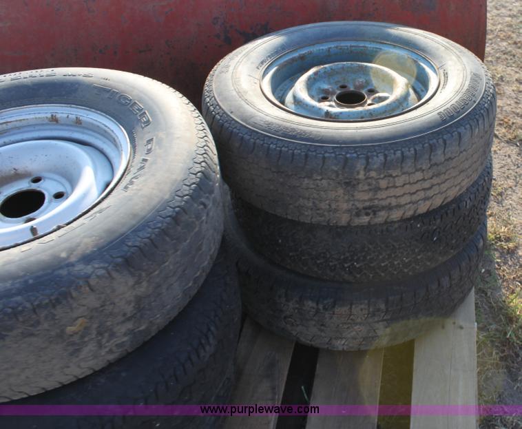 image for item A2731 Metal fuel tank