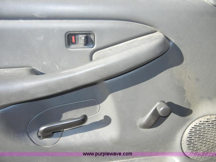 image for item A3317 2006 GMC Sierra 1500 pickup truck