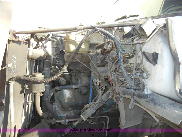 image for item A3320 1988 Chevrolet C60 grain truck