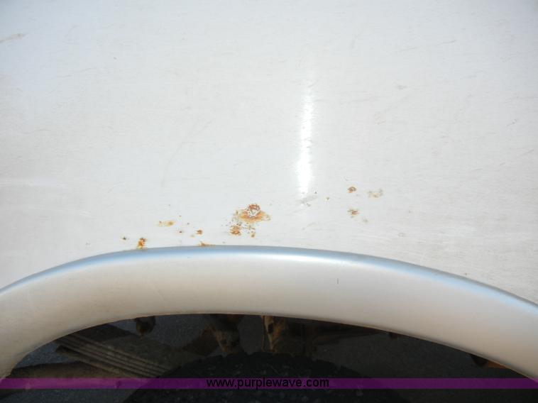 image for item A3352 1998 Ford F250 XLT pickup