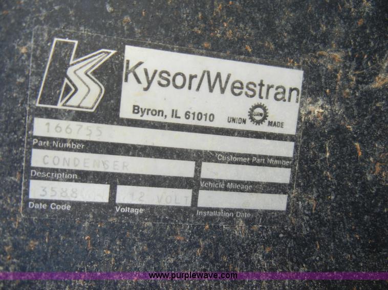 image for item A3353 1989 Mack CS250P flatbed truck