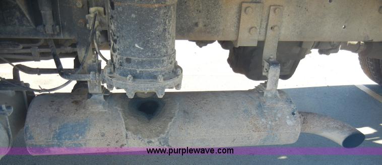 image for item A3353 1989 Mack CS250P flatbed truck