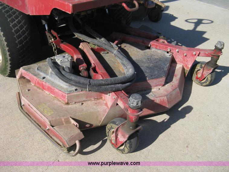 image for item A4491 2004 Toro Ground Master 4000D golf course mower