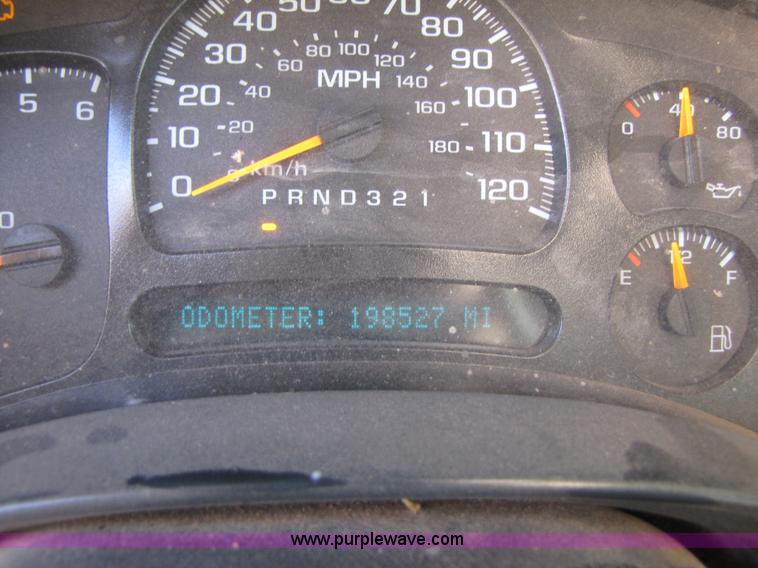 image for item B2134 2007 Chevrolet Silverado 2500HD extended cab pickup truck