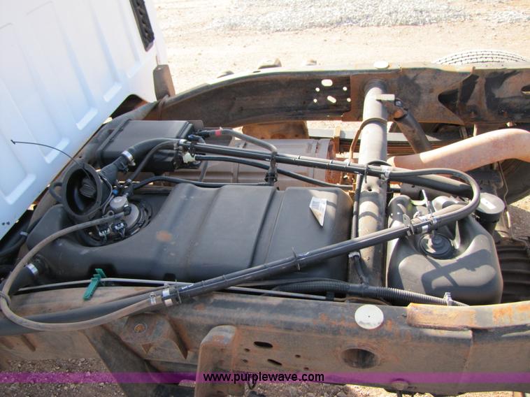 image for item B2134 2007 Chevrolet Silverado 2500HD extended cab pickup truck