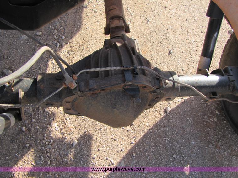 image for item B2134 2007 Chevrolet Silverado 2500HD extended cab pickup truck