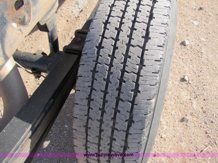 image for item B2134 2007 Chevrolet Silverado 2500HD extended cab pickup truck