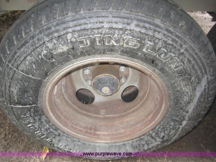 image for item B3113 1998 Eby 45' gooseneck stock trailer