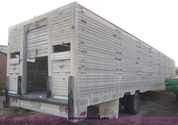 image for item B3114 1998 Eby 45' gooseneck stock trailer