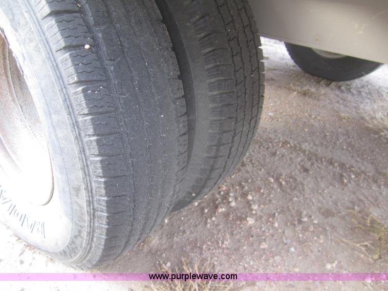 image for item B3114 1998 Eby 45' gooseneck stock trailer