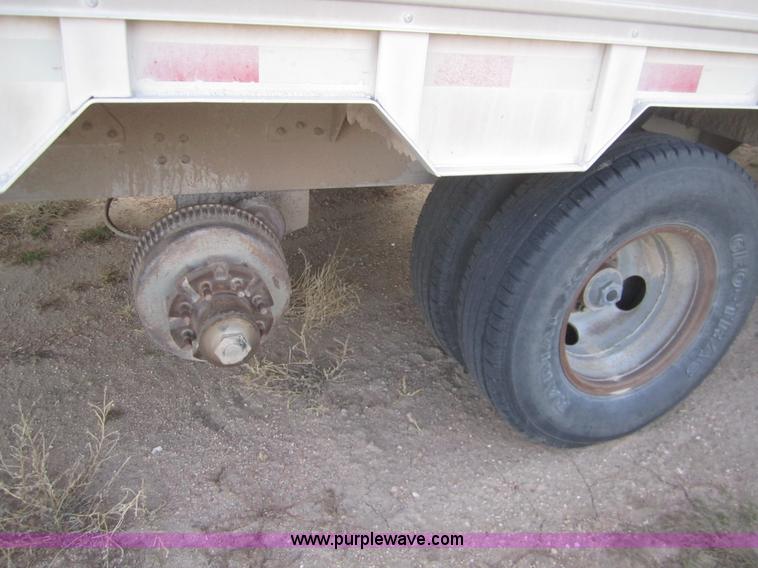 image for item B3114 1998 Eby 45' gooseneck stock trailer